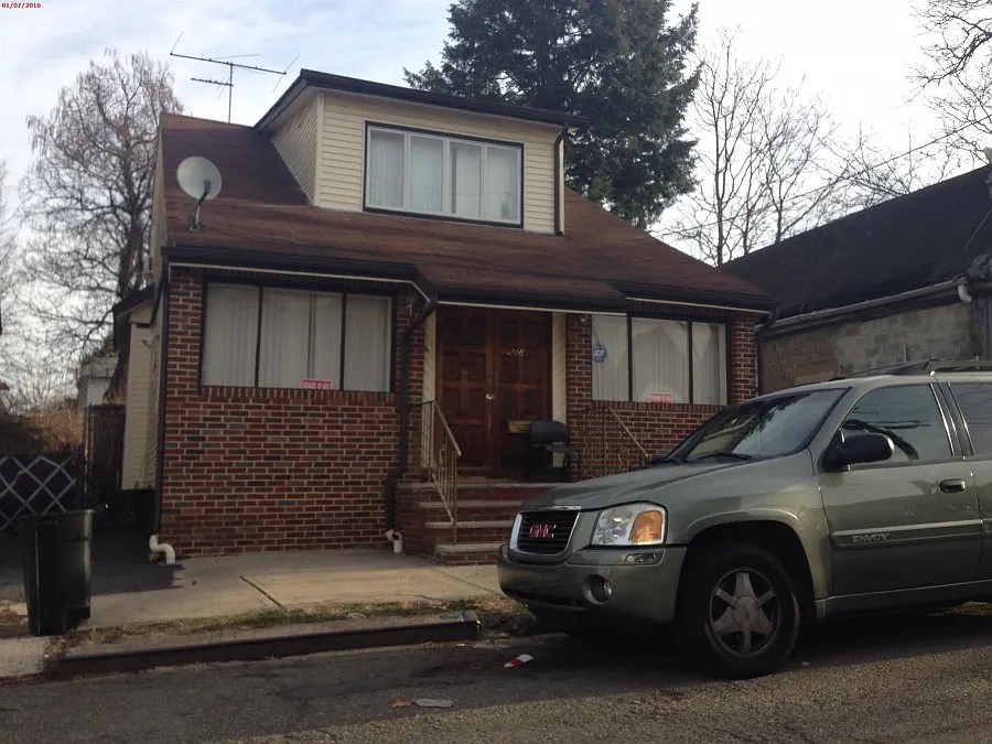 218-220 Jasper St photo 1