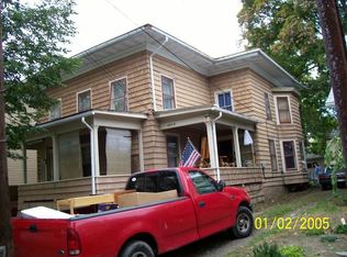 422 W Gray St, Elmira, NY 14905