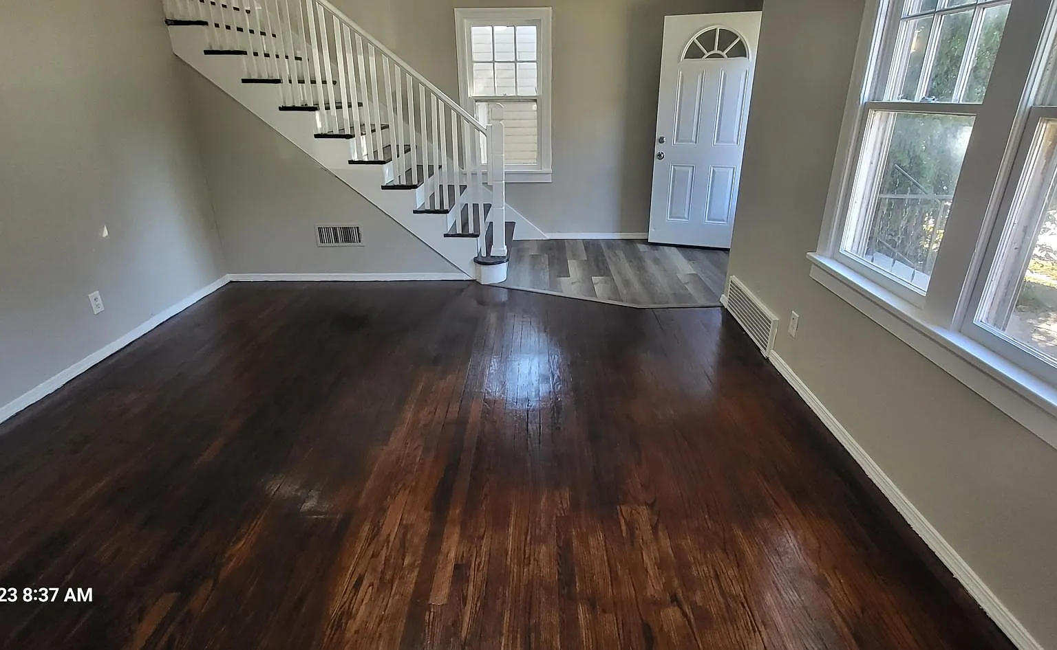 517 Chambers Road — Photo 2