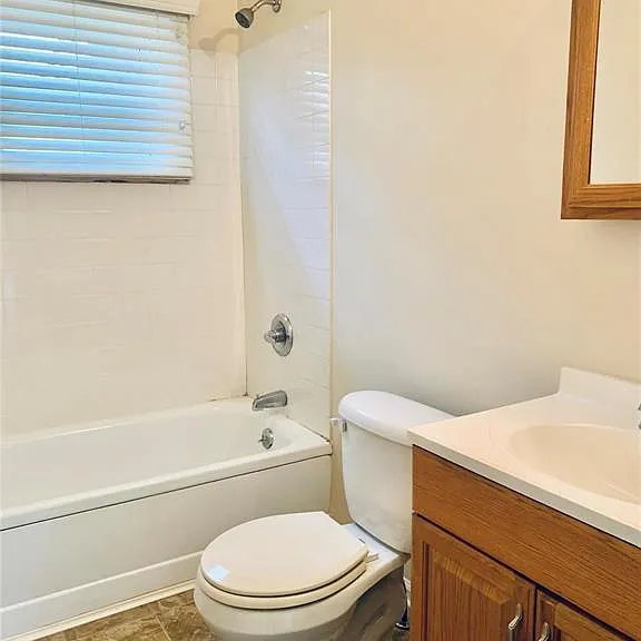 60 W Meyers Ave — Photo 8