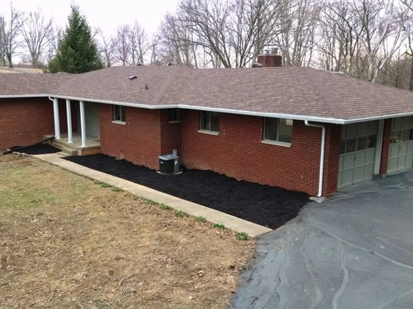 2018 N Sparks Ferry Rd, Salem, IN 47167