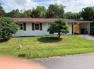 502 W Arch St, Frackville, PA 17931