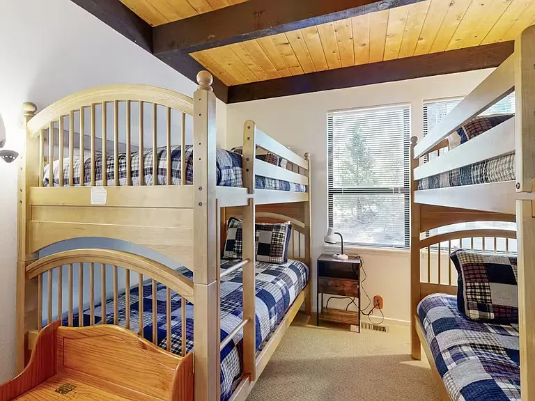 1001 Commonwealth Dr — Photo 18