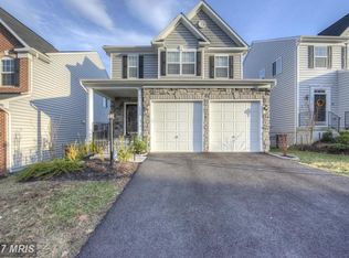 3520 Eagle Ridge Dr, Woodbridge, VA 22191