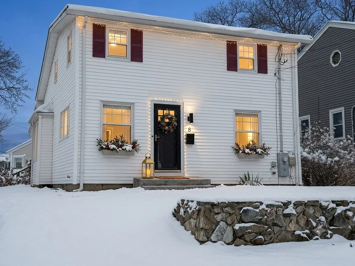 8 Greenhalge St — Photo 3