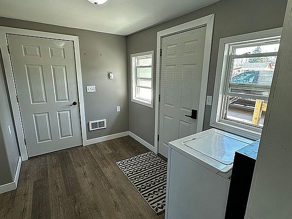 Laundry/Mud Room