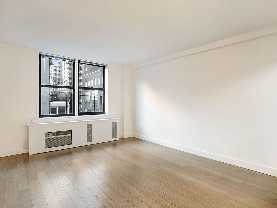 1st image of 530 2nd Ave APT 4E