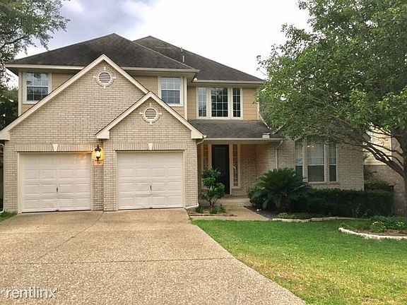 2nd image of 530 Roble Real