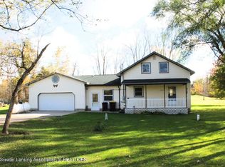 10122 N Royston Rd, Grand Ledge, MI 48837