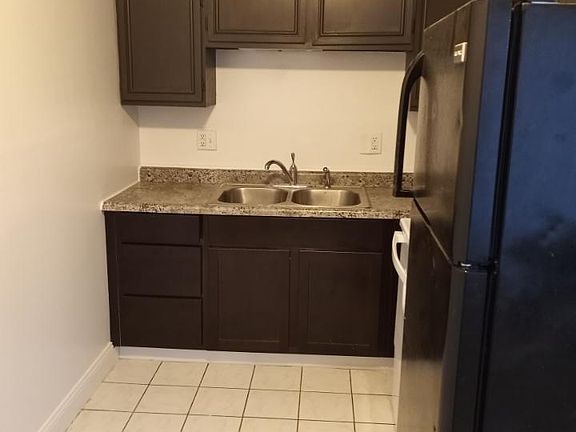 2nd image of 410 E Poos Dr APT C