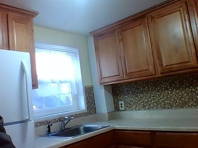 99 S Washington St — Photo 3
