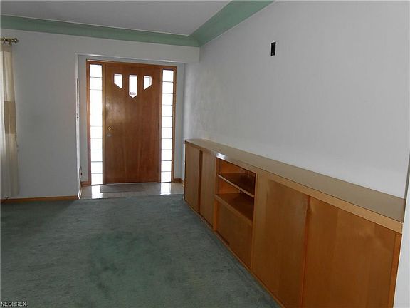 2nd image of 3298 Regina Ave