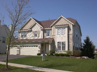 26340 Whispering Woods Cir, Plainfield, IL 60585