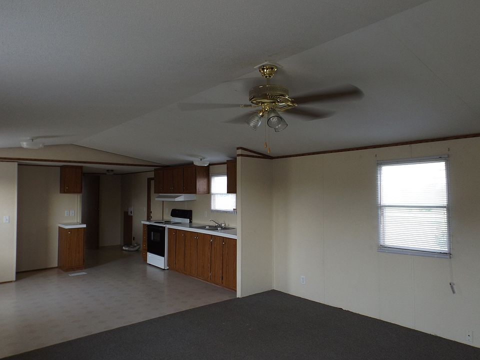 2nd image of 306 Verde Mesa St