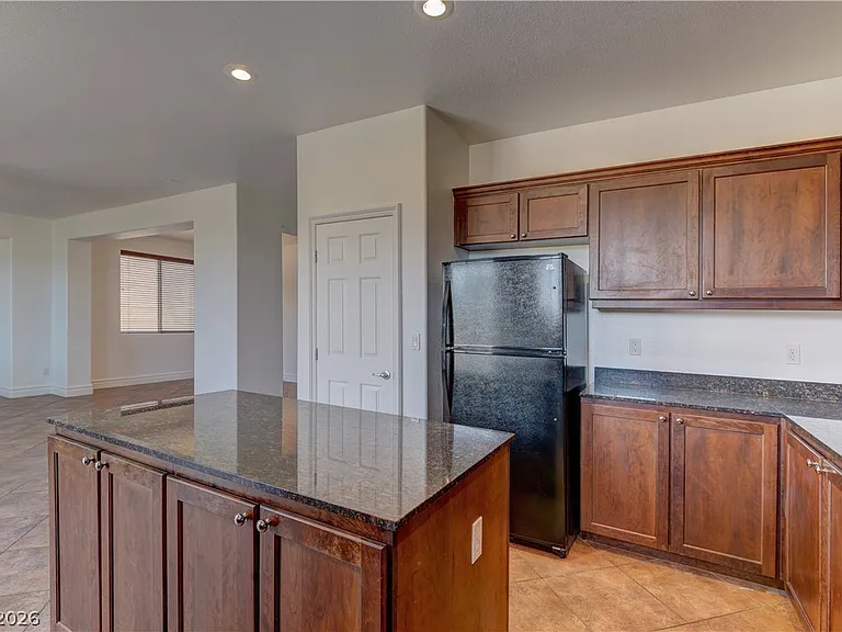 9278 Bearded Iris Ave — Photo 9