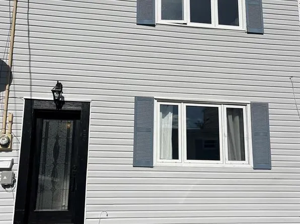 30 Boncloddy Street, St.John's, NL A1C4J1