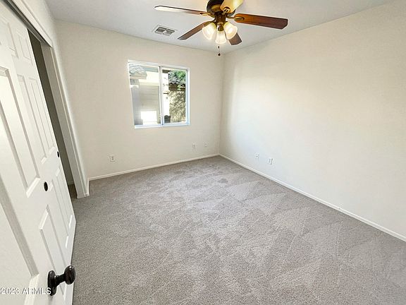 5th image of 31672 N CHEYENNE Drive