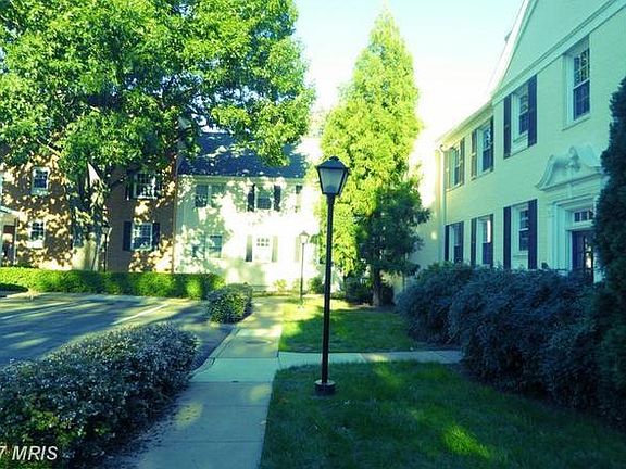 3rd image of 2904 13th St S APT 202