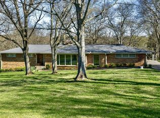 312 W Due West Ave, Madison, TN 37115