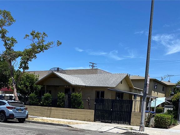 2nd image of 1780 Lewis Ave