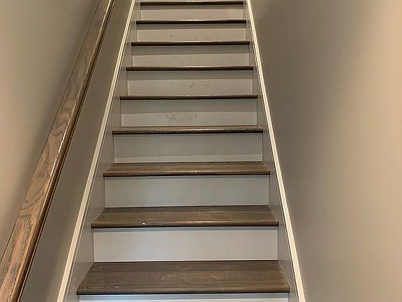 Upper stairwell