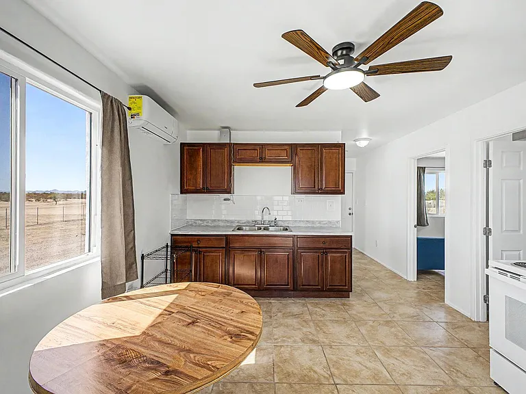 34233 W Sahuaro St — Photo 17