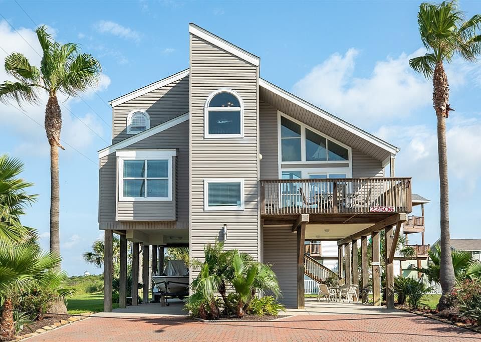 1st image of 22506 Vista Del Mar