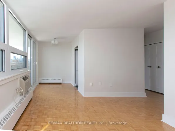 485 Huron St, Toronto, ON