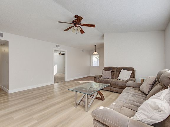 4th image of 11016 Miravista Pl SE