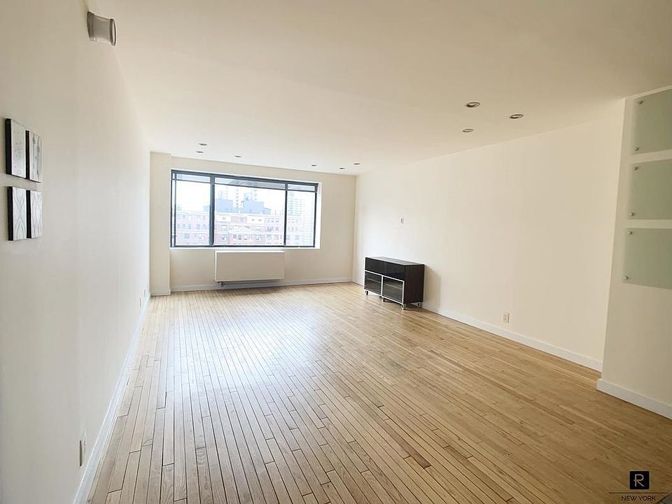 1st image of 211 W 71st St APT 16B
