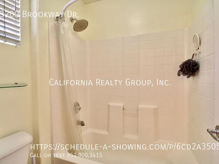 43200 Brookway Dr — Photo 39