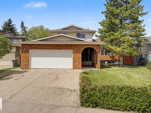 2068 45th St NW, Edmonton, AB T6L 2V1