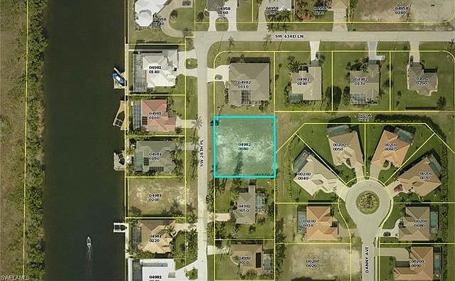 1st image of 4337 SW 28th Pl