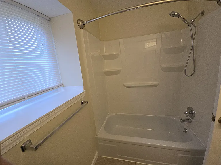 Main bath upstairs