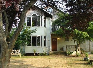 117 6th St, Langley, WA 98260