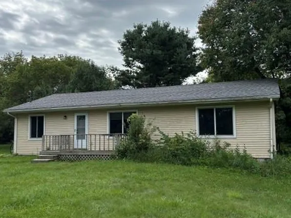 11020 Faussett Rd, Fenton, MI 48430