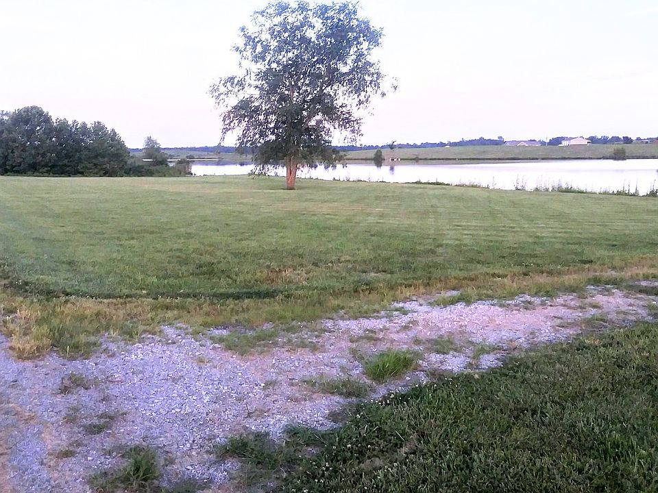 1st image of 432 Bonnie Ln