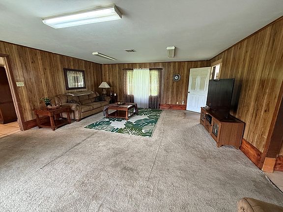 4th image of 4324 W Park Row Blvd