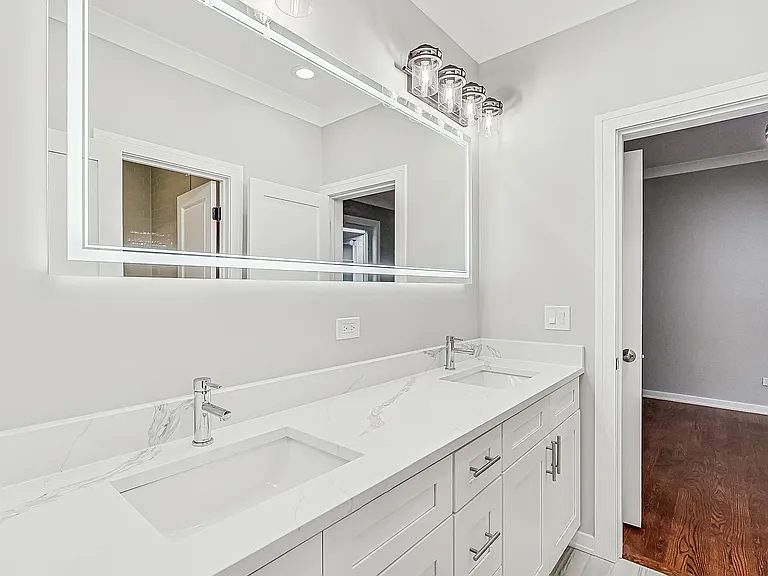 6626 S Ingleside Ave — Photo 23