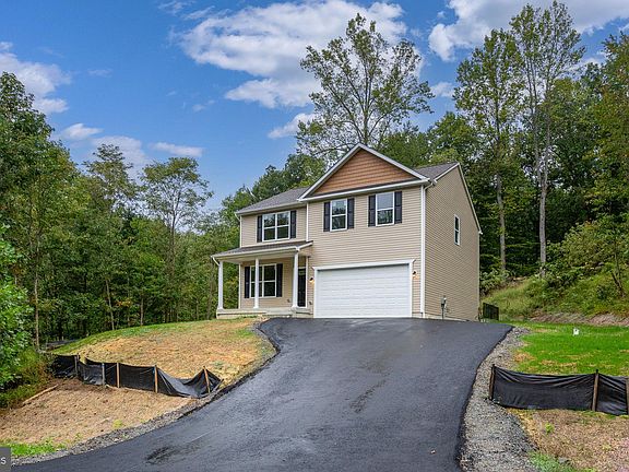 3rd image of 8861 Sage Ct