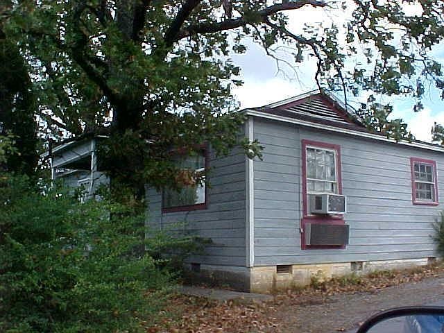 2nd image of 1621 S Greenwood Ave