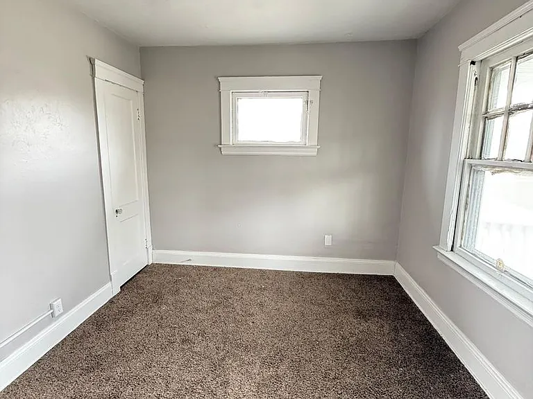 10005 Mount Auburn Ave — Photo 4