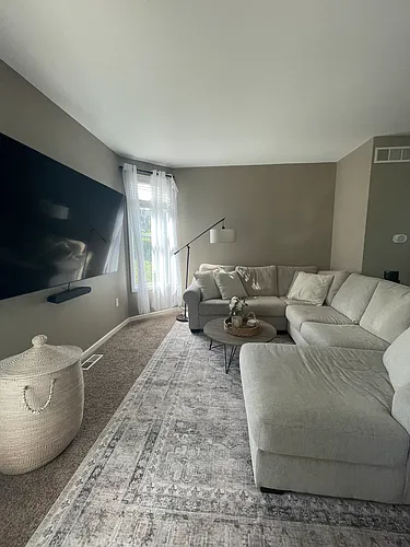920 Center Pl #922 Photo 1