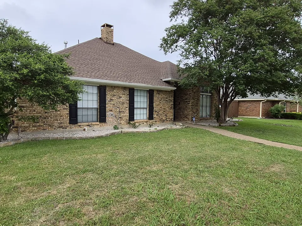 4201 Dundee Ln
