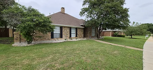 4201 Dundee Ln Photo 1
