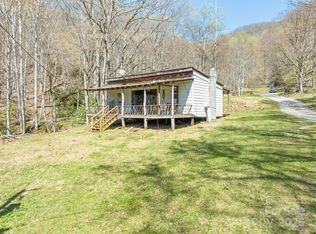 2679 Chastine Creek Rd, Cullowhee, NC 28723