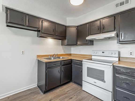 3rd image of 7437 Private Ln #14