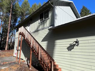 613 The Trees Dr, Williams, OR 97544