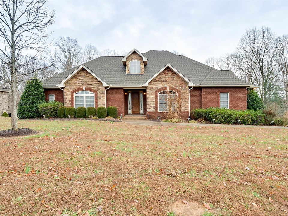 1st image of 123 Johnathan Ct