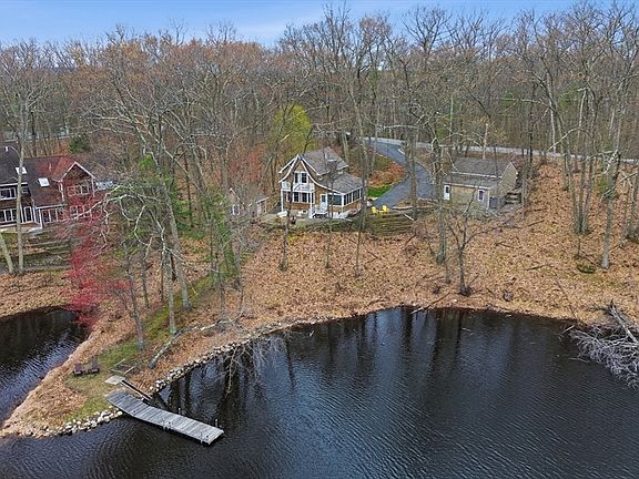 5th image of 284 Whiley Rd